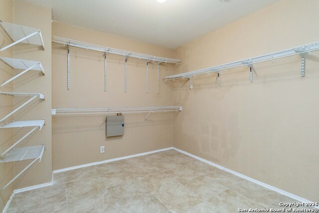 5207 Wood Glen Dr Property Photo 32