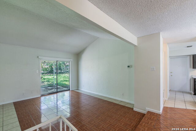 129 Meadow Dr Property Photo 5