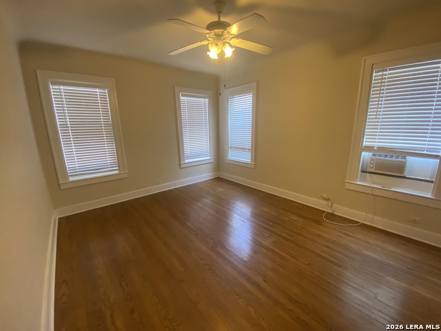 424 E Ashby Property Photo 10
