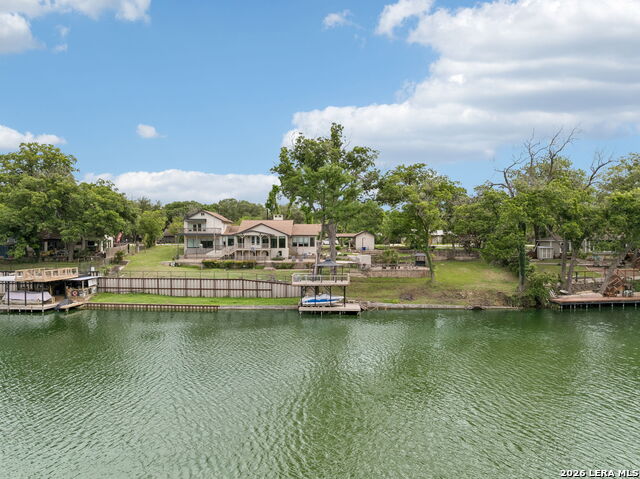 939 Reiley Rd Property Photo 4
