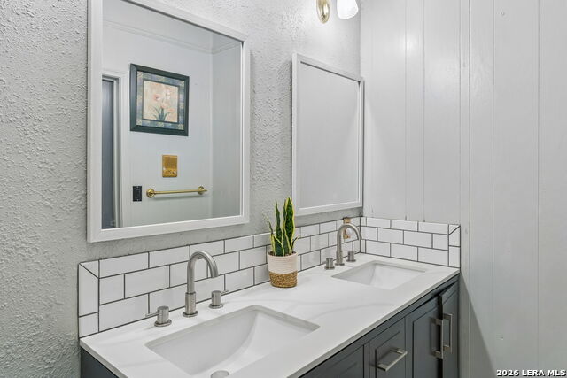 939 Reiley Rd Property Photo 17