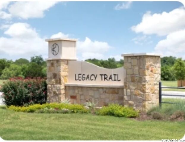 14516 Galloping Colt Property Photo 3