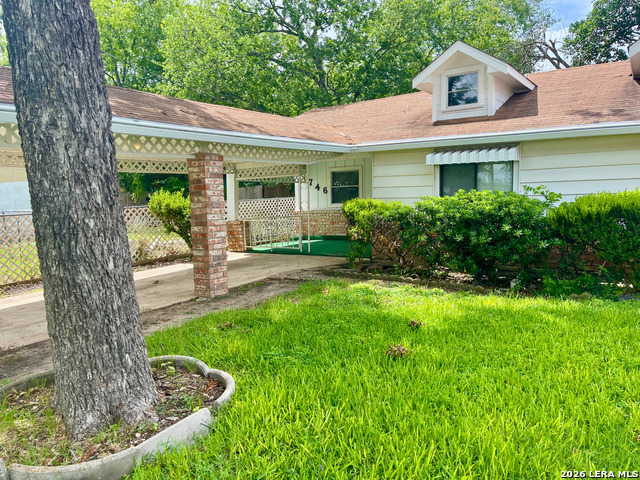 746 GULF ST. Property Photo 1