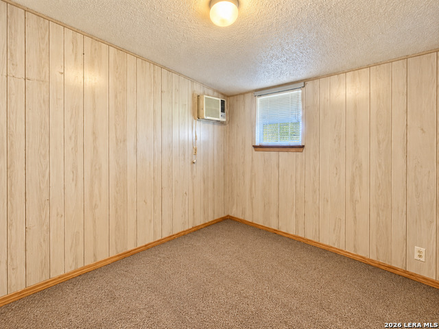 746 Gulf St. Property Photo 6