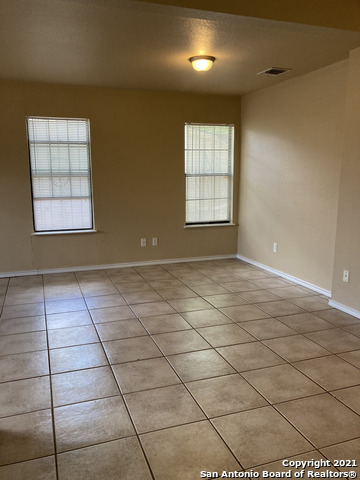 6358 W Commerce St Property Photo 6