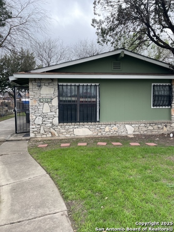 6358 W Commerce St Property Photo 13