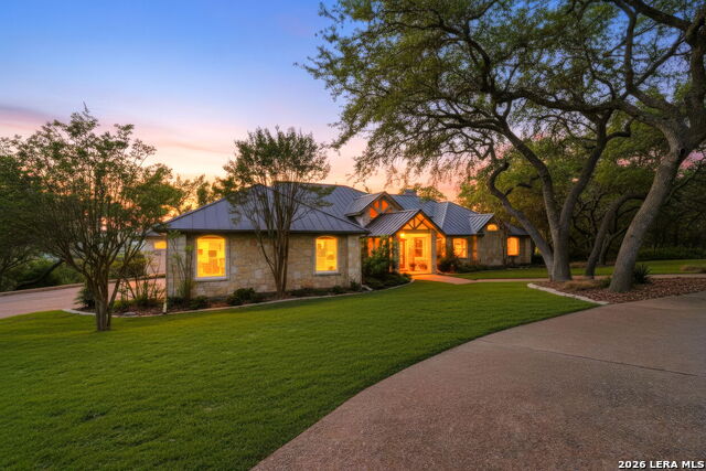 8134 Triple Crown Property Photo 1