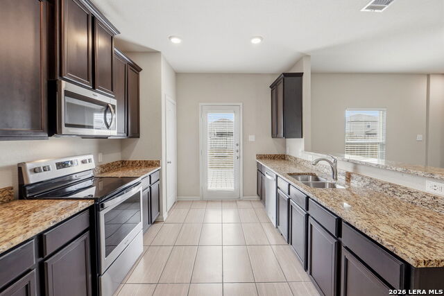 1579 Violet Ln Property Photo 10