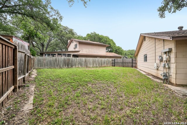 11935 Briarpath St Property Photo 37
