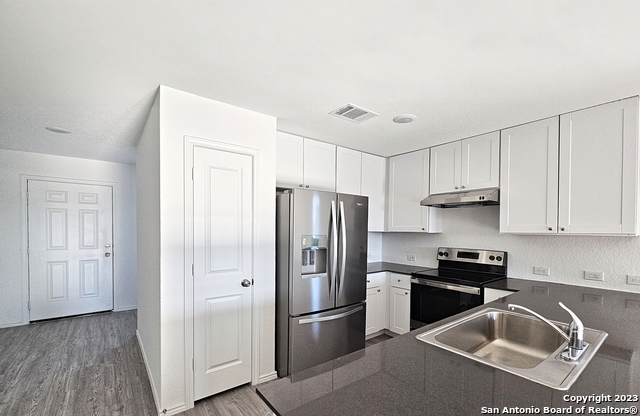 3812 Far Horizon Property Photo 3