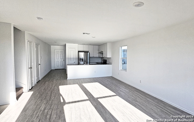 3812 Far Horizon Property Photo 5