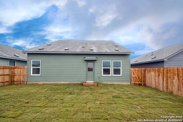 3812 Far Horizon Property Photo 22