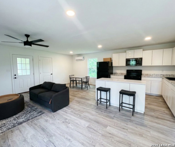 209 N Burke St Property Photo 2