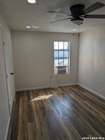 4602 Centralia Dr Property Photo 8