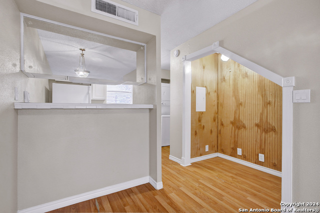 3243 Nacogdoches Rd Property Photo 9