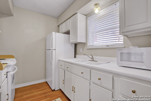3243 Nacogdoches Rd Property Photo 14
