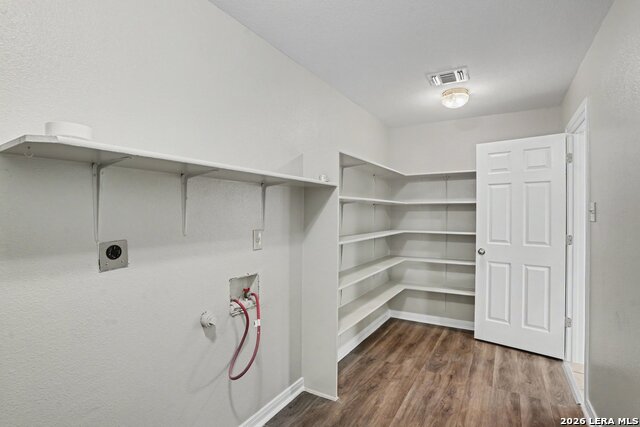 8031 Cherry Glade Property Photo 12