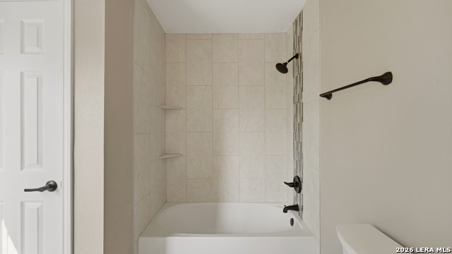 7338 Raintree Forest Property Photo 40