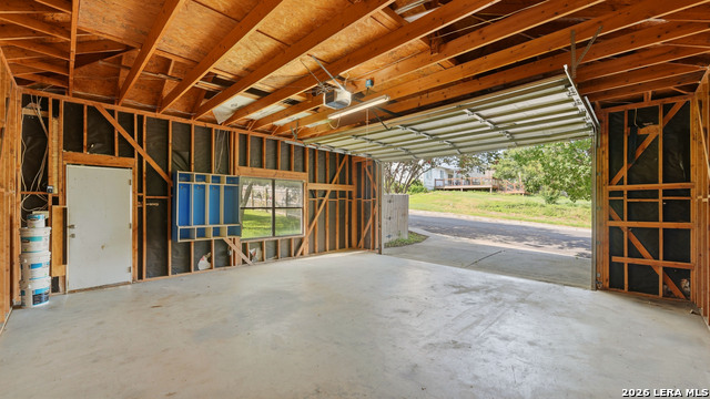 7338 Raintree Forest Property Photo 45