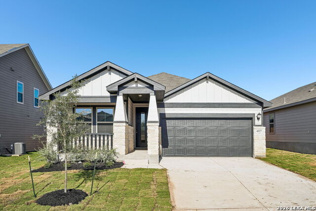 4527 Badger Crest Property Photo 1