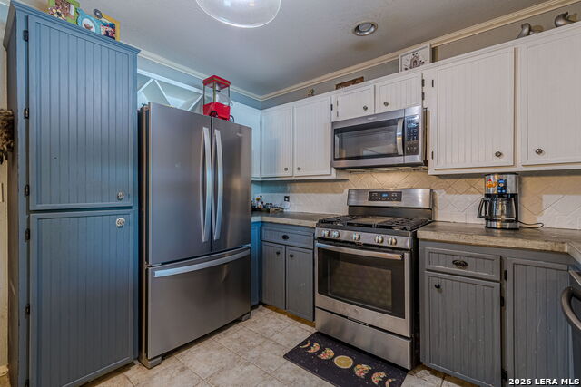 746 W Merriweather Property Photo 14