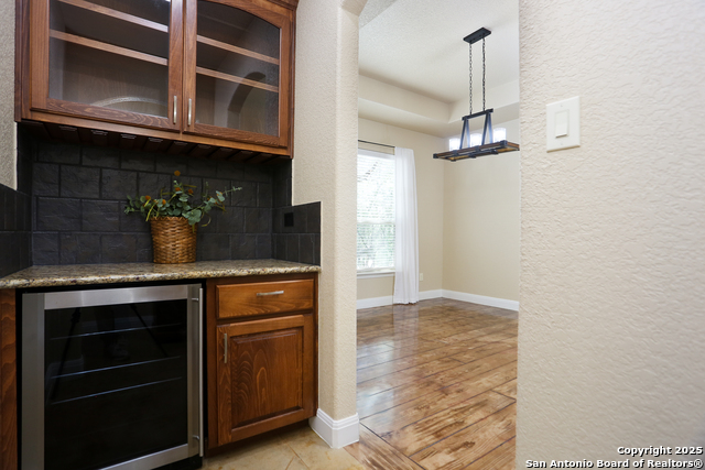 12302 Calvert Property Photo 10