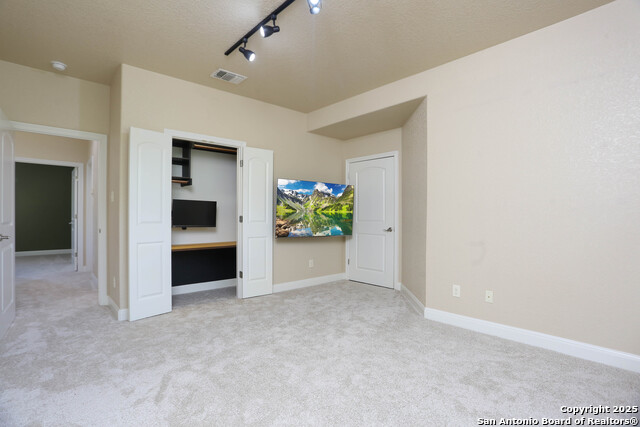 12302 Calvert Property Photo 20