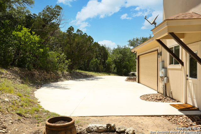 12302 Calvert Property Photo 33