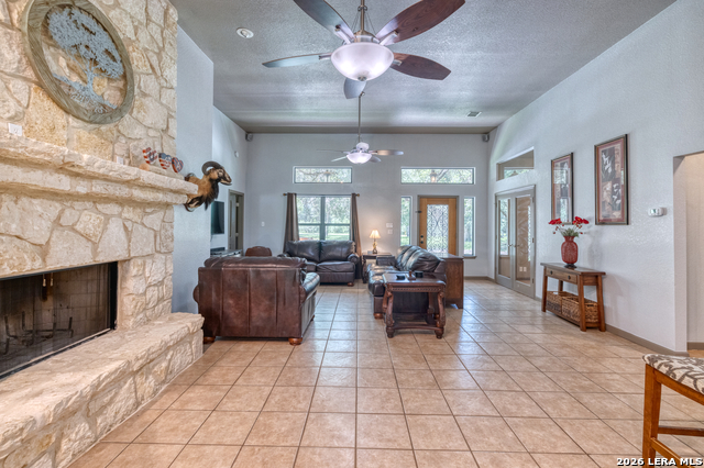 382 Arboles Ct Property Photo 18