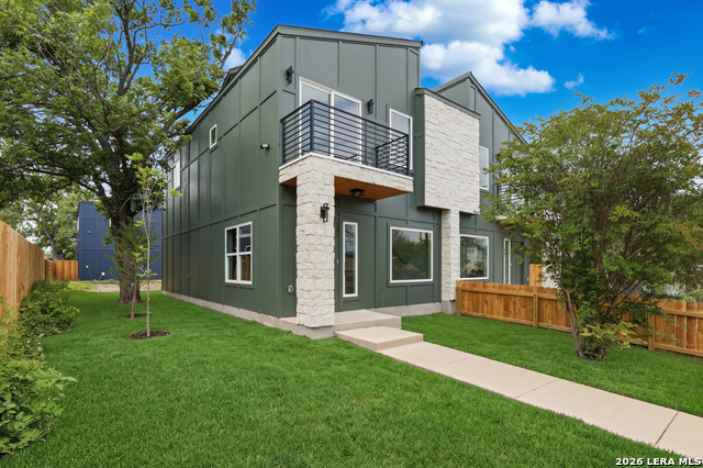 2111 Virginia Property Photo 24