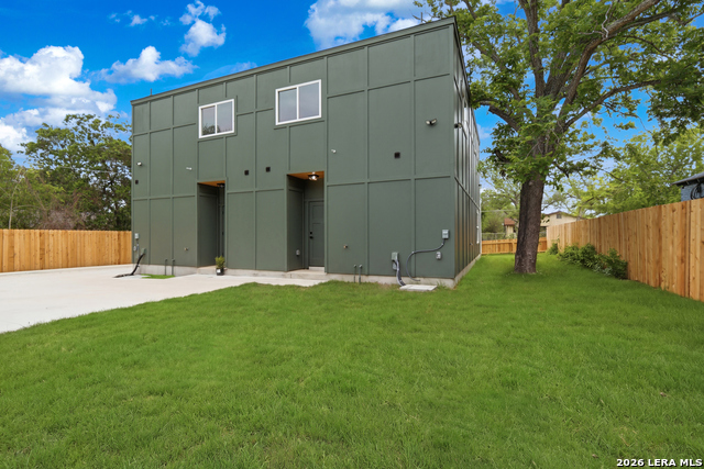 2111 Virginia Property Photo 25