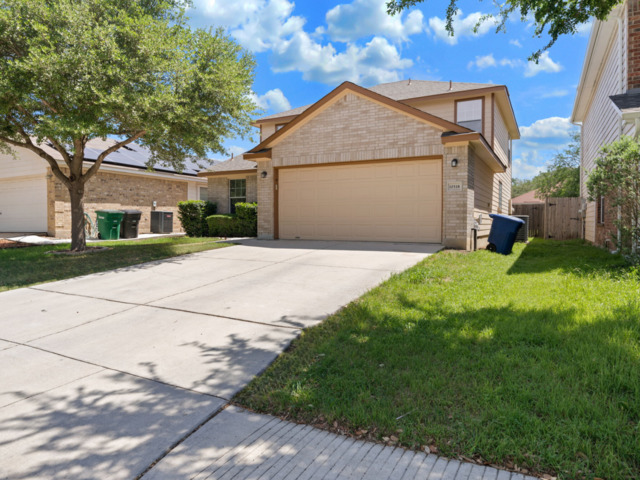 10318 Pinehurst Run Property Photo 3