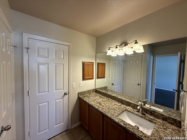13516 Bristow Dawn Property Photo 10
