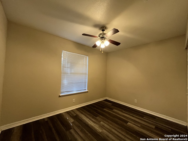 5922 Castle Hunt Property Photo 7