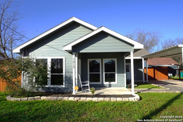 1415 Semlinger Rd Property Photo 1