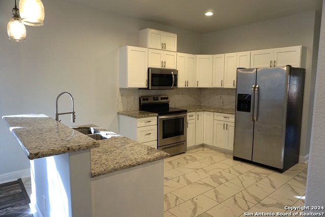 1415 Semlinger Rd Property Photo 11