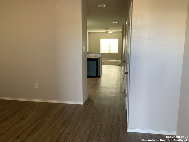2409 Key Hole View Property Photo 4
