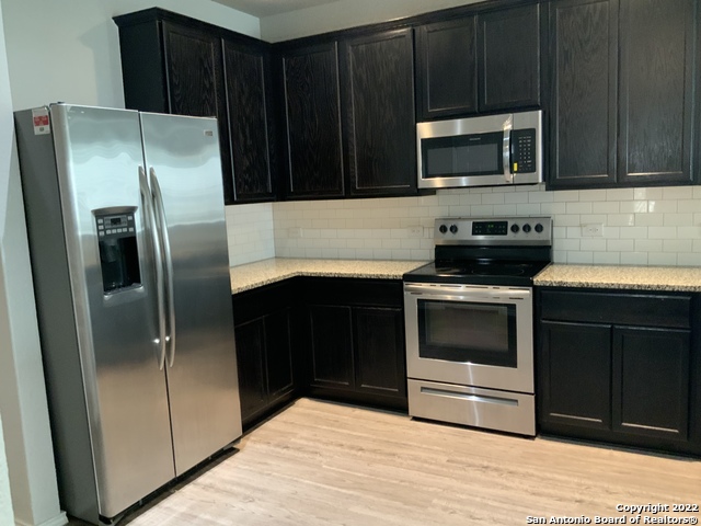 2409 Key Hole View Property Photo 7
