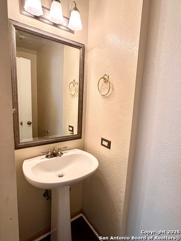 1522 Range Finder Property Photo 7