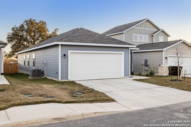 14666 Emerio Dr Property Photo 1