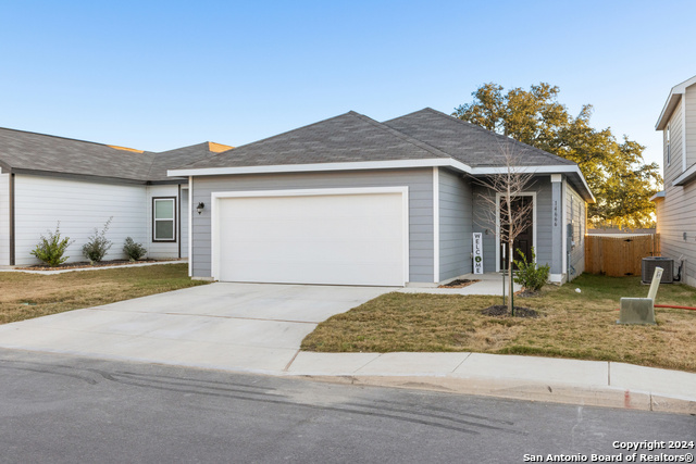 14666 Emerio Dr Property Photo 4