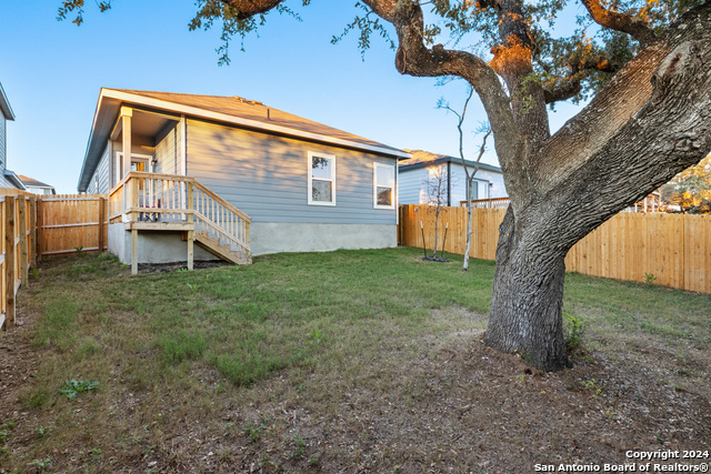 14666 Emerio Dr Property Photo 24