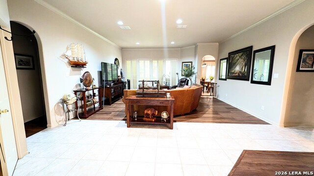 13407 Heights Hall Property Photo 5