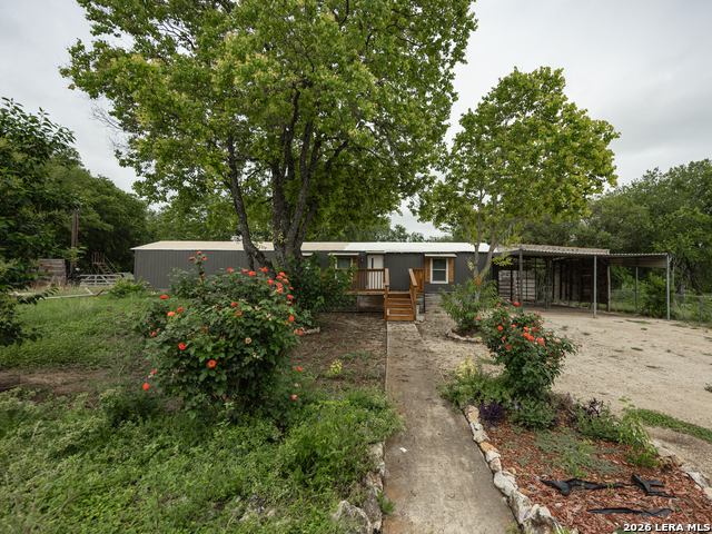10323 Hillbrook Rd Property Photo 3