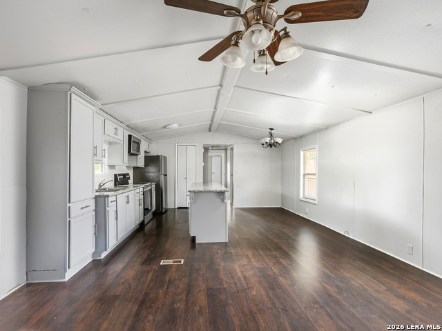 10323 Hillbrook Rd Property Photo 10