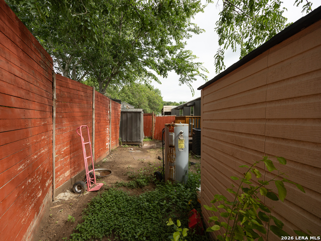 10323 Hillbrook Rd Property Photo 38