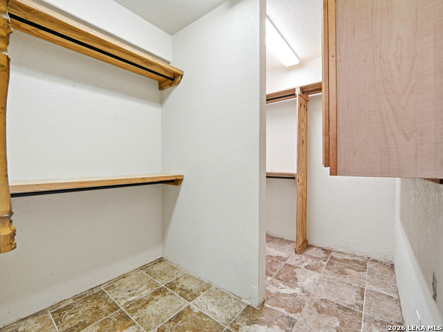 1253 County Road 7421 Property Photo 27