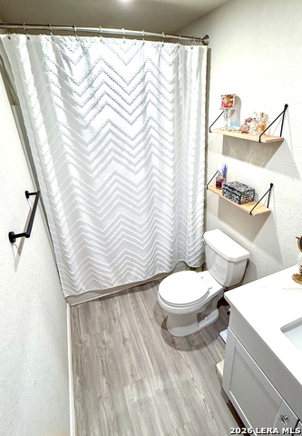 5335 Forbs Ln Property Photo 9