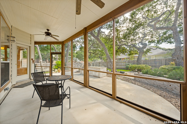 4501 Ridge Peak Dr Property Photo 16
