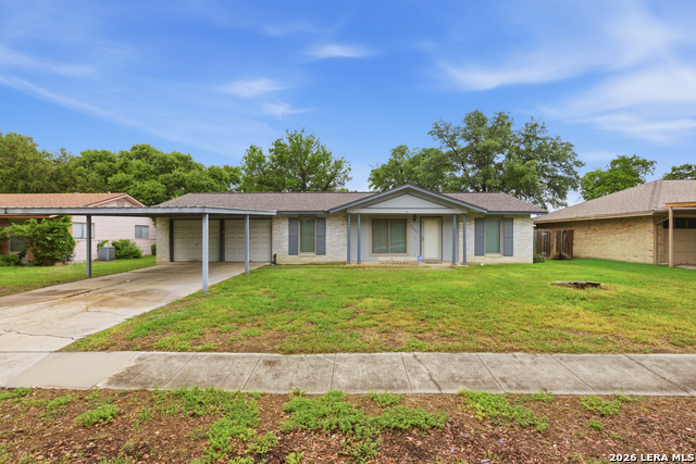 5039 Round Table Dr Property Photo 2